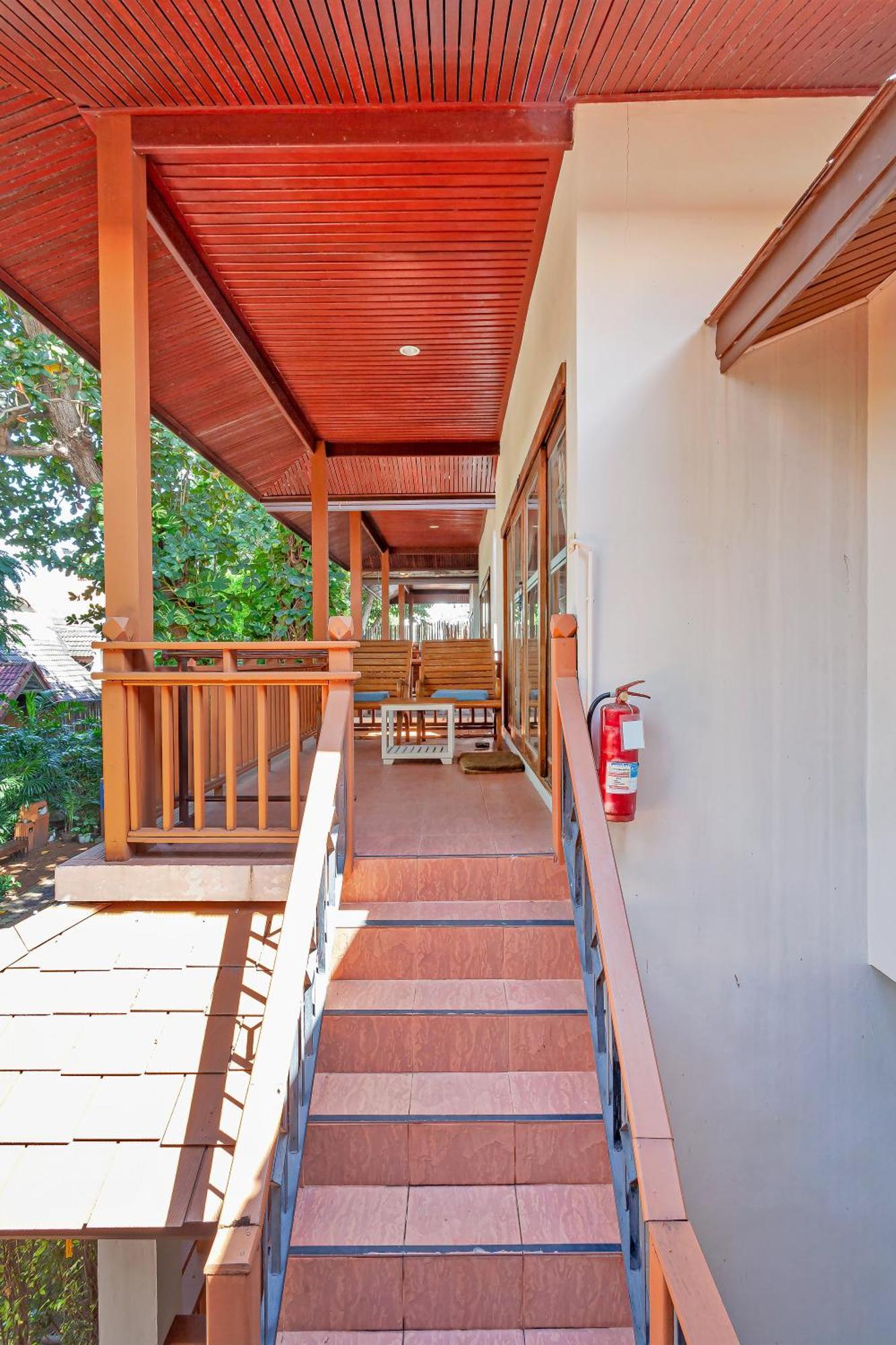 Malibu Beach Resort Chaweng  Exterior photo