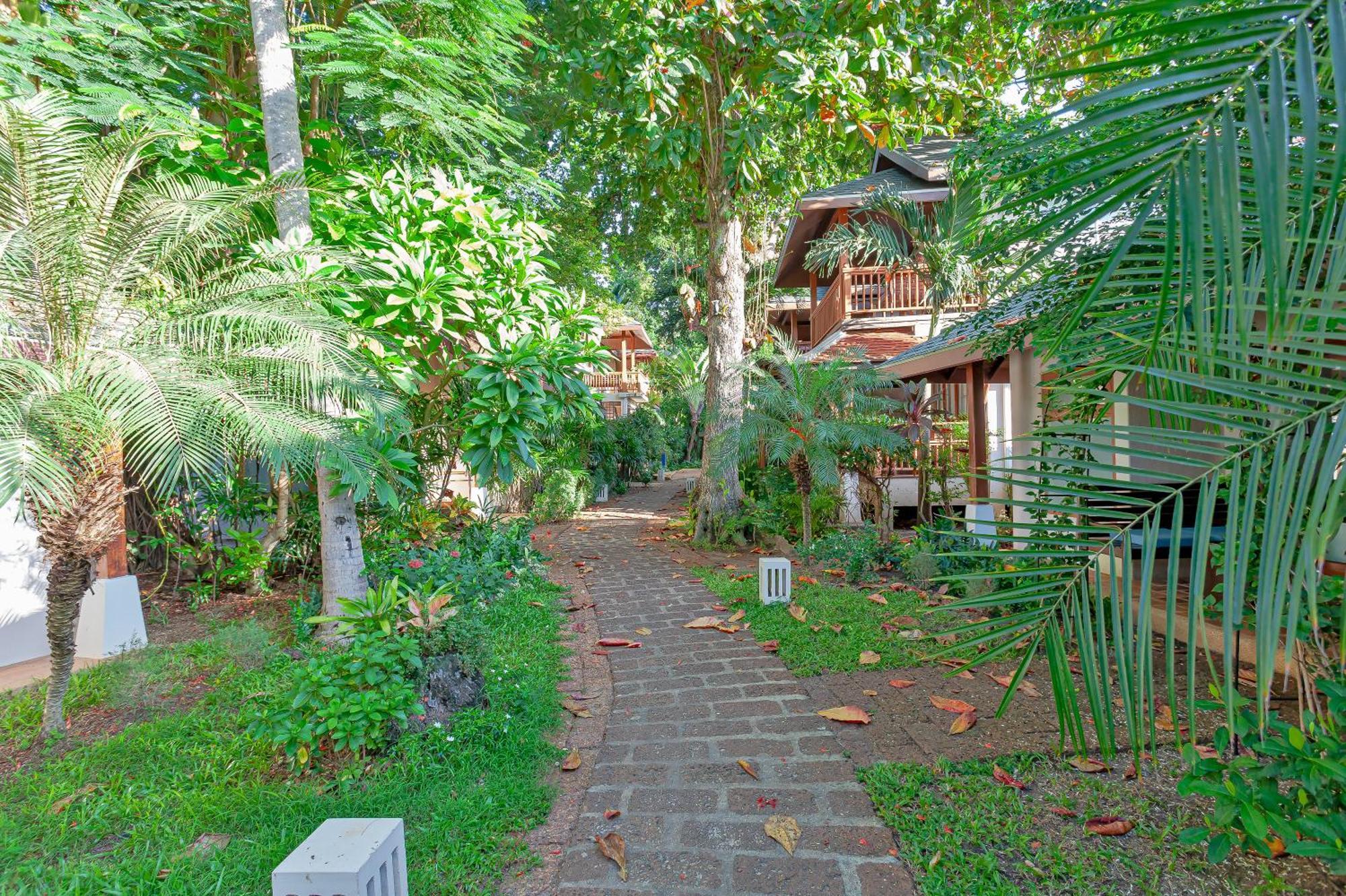 Malibu Beach Resort Chaweng  Exterior photo