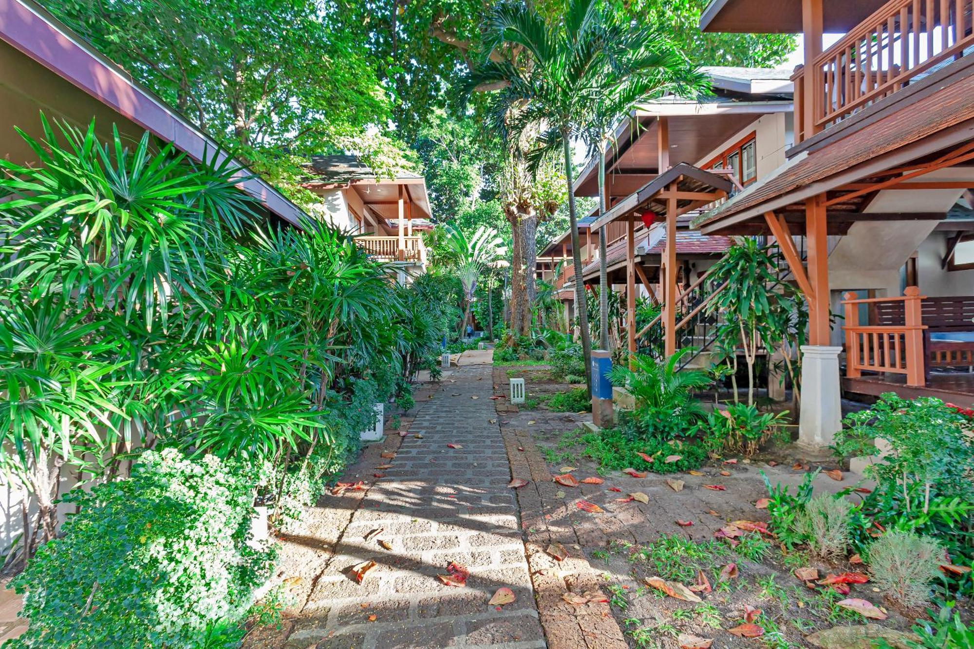 Malibu Beach Resort Chaweng  Exterior photo