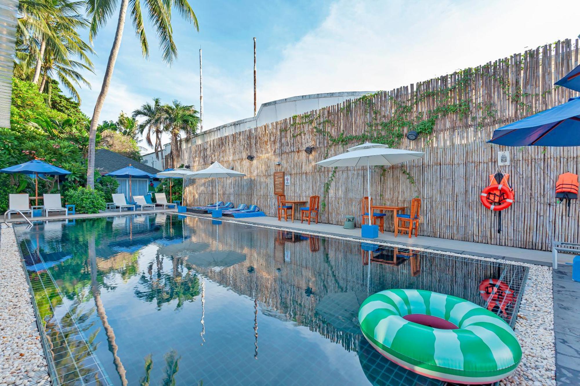 Malibu Beach Resort Chaweng  Exterior photo